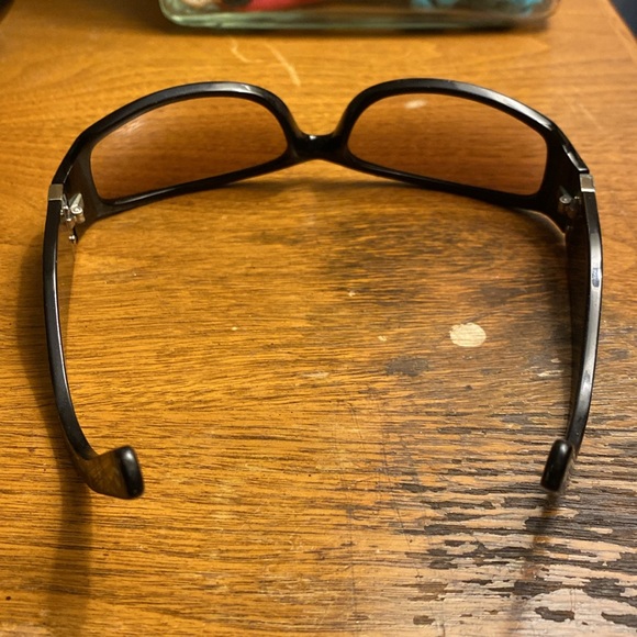 Coach Black Signature C Sunglasses not in Coach Case - Picture 5 of 11